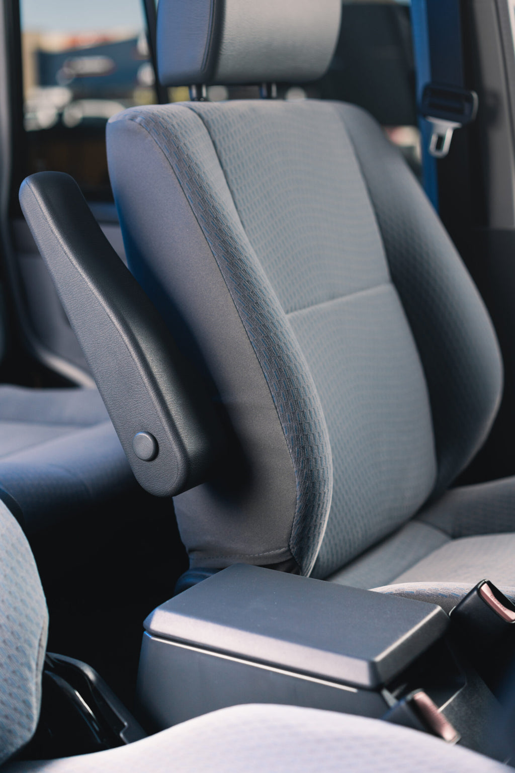 NSV Multidrive Duel Armrests