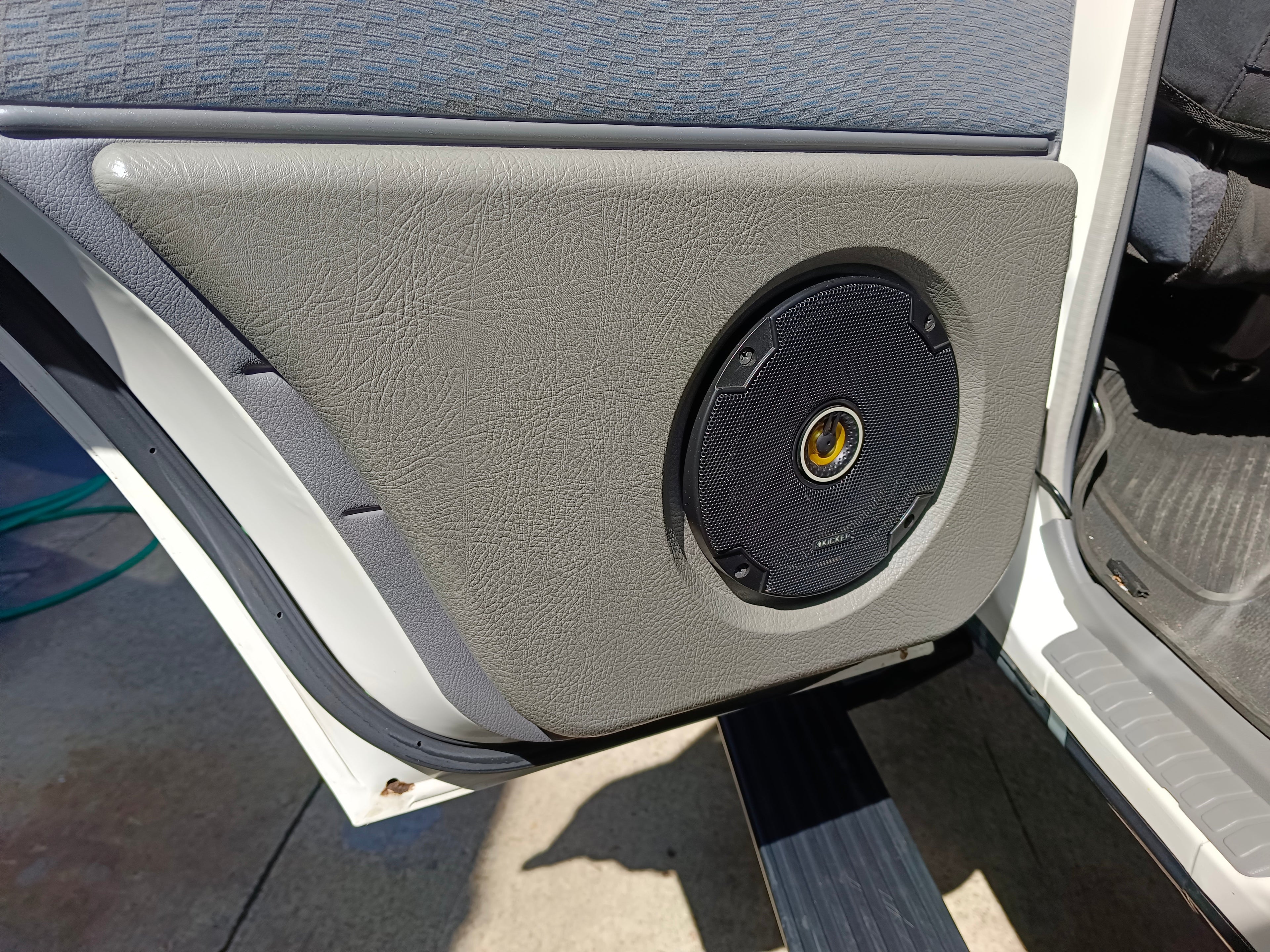 D.A.G | LANDCRUISER REAR DOOR SPEAKER PANEL  D/C