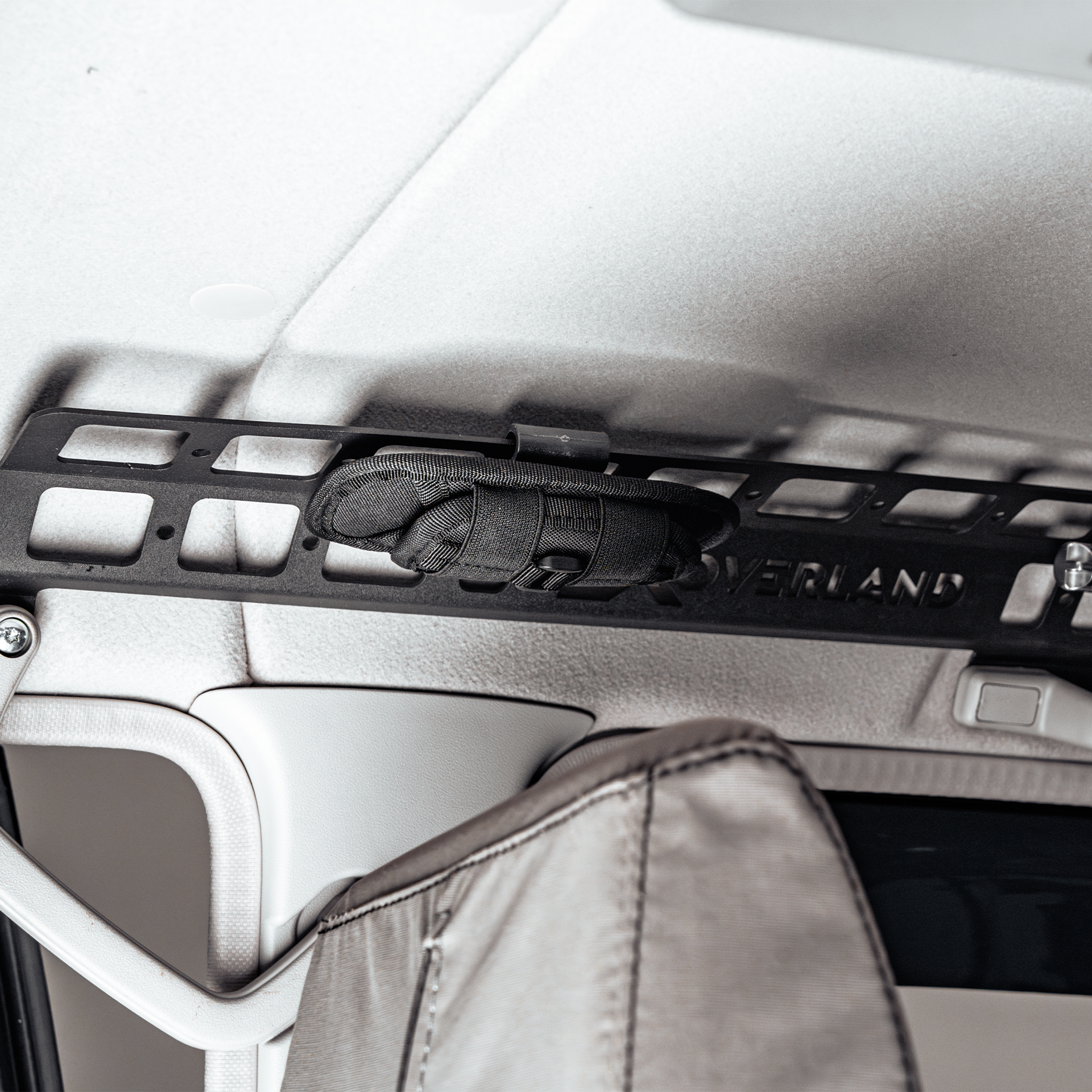 Molle Grab Handle Land Cruiser 79 Single Cab / Double Cab