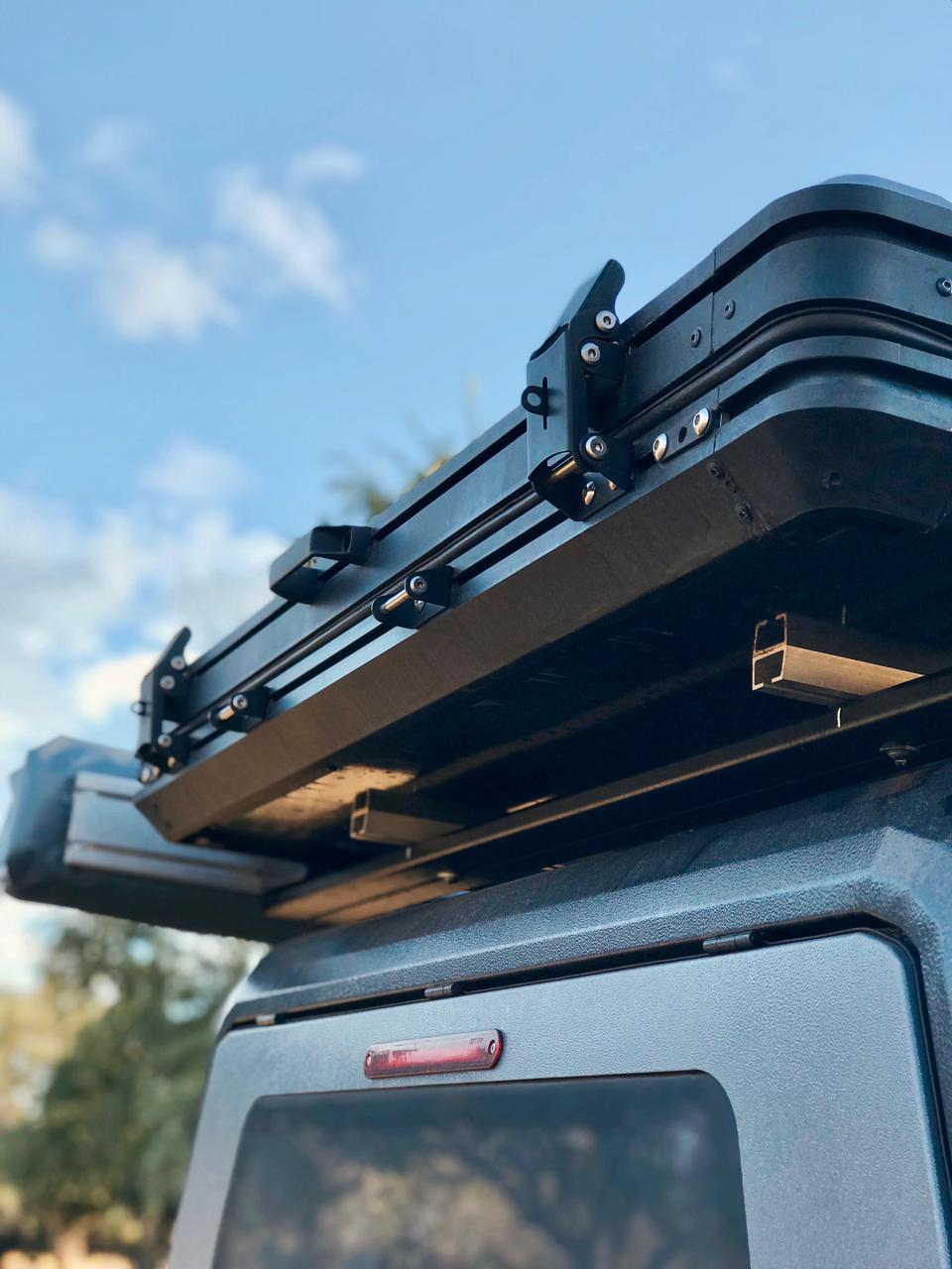 D.A.G | Aluminum Roof Top Tent