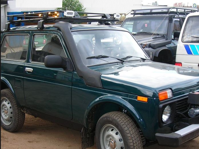 sniva21a. Lada Niva snorkel